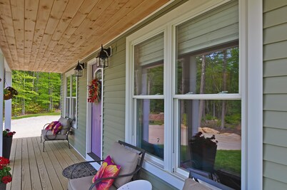 Close to downtown Meredith & lake Winnipesaukee on 13 secluded acres, Mt. views