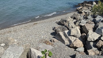 Beach nearby, sun-loungers