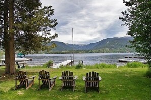 Property grounds - Private Hot Tub - Situated Directly on Grand Lake w/ Boat Dock (Grand Lake)