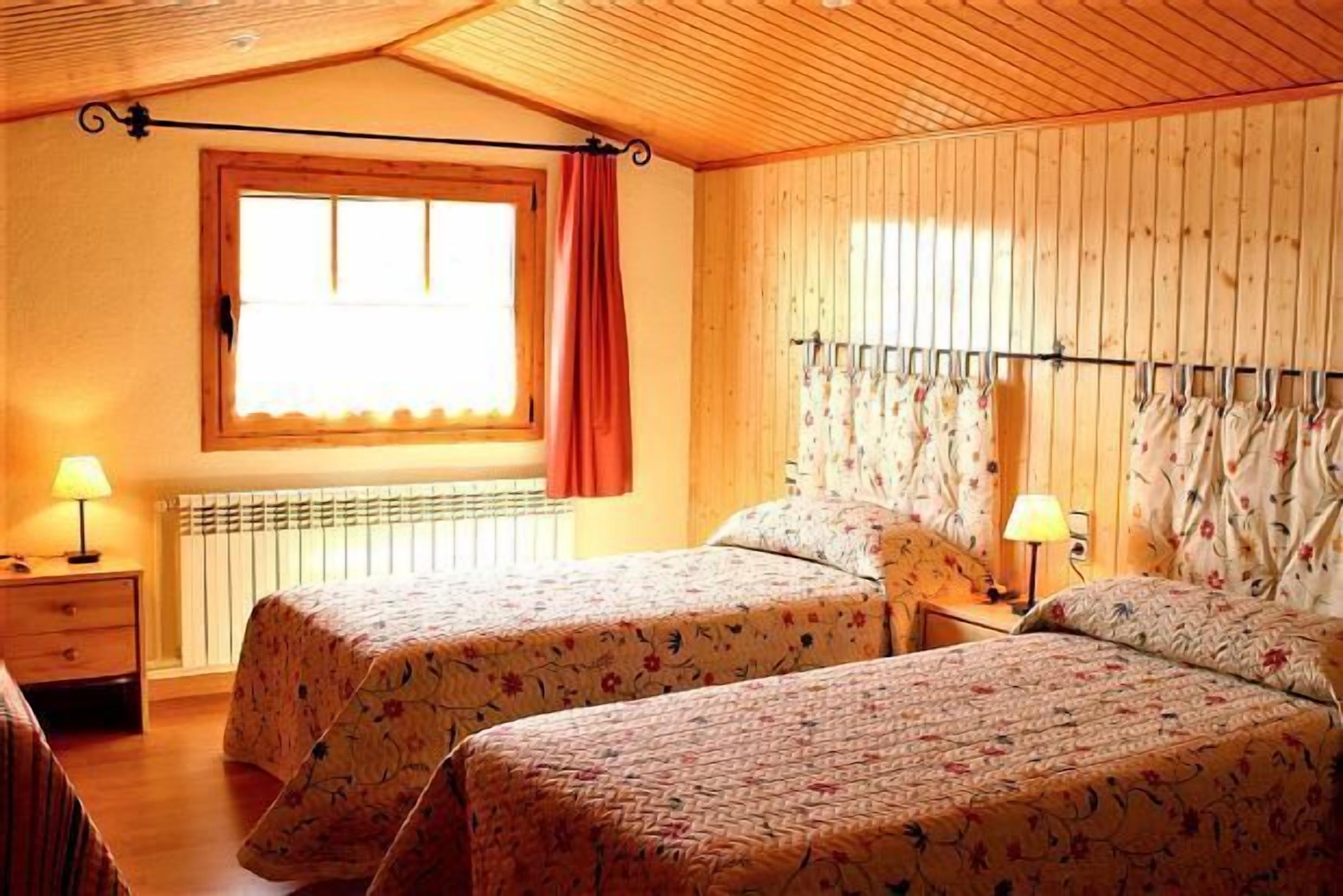 Rural house rehabilitated with charm in a quiet area of forests and fields!