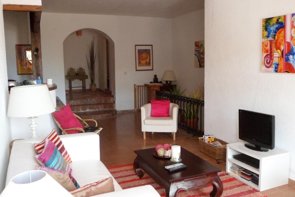 Beautiful Two- Floor Apartment In The Heart Of Mojacar Pueblo