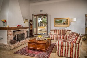 TV, fireplace, stereo - Casale Domè 14+2, Emma Villas (Ciavolo)