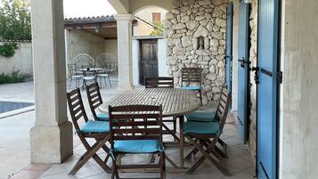 Restauration extérieure