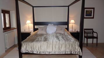 7 camere, ferro/asse da stiro, culla da viaggio, Wi-Fi gratuito