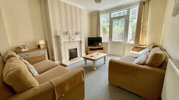 Smart TV, fireplace, DVD player, foosball