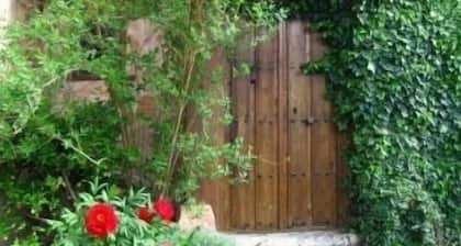 Dalt La Figuera cottage for 10 + 2 people (full rental)