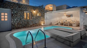 Outdoor pool - 102. Premium Villa, Private Pool, Aegean Sea View (Thira)