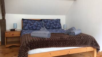 2 bedrooms, iron/ironing board, travel crib, free WiFi