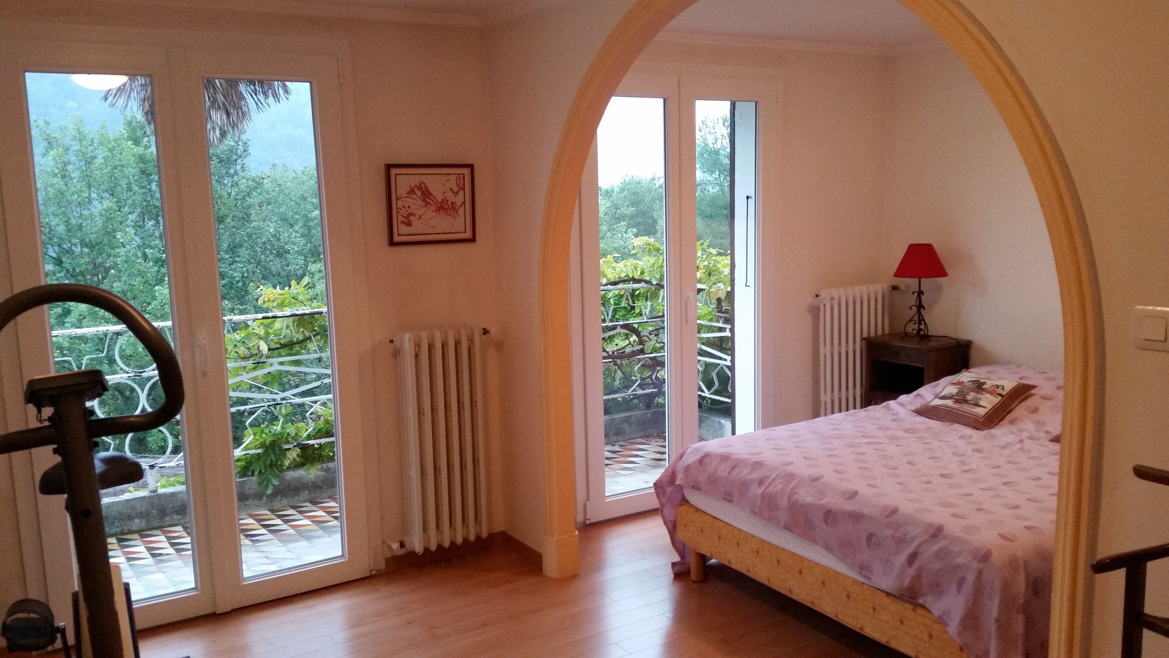 Villa with pool near Nice