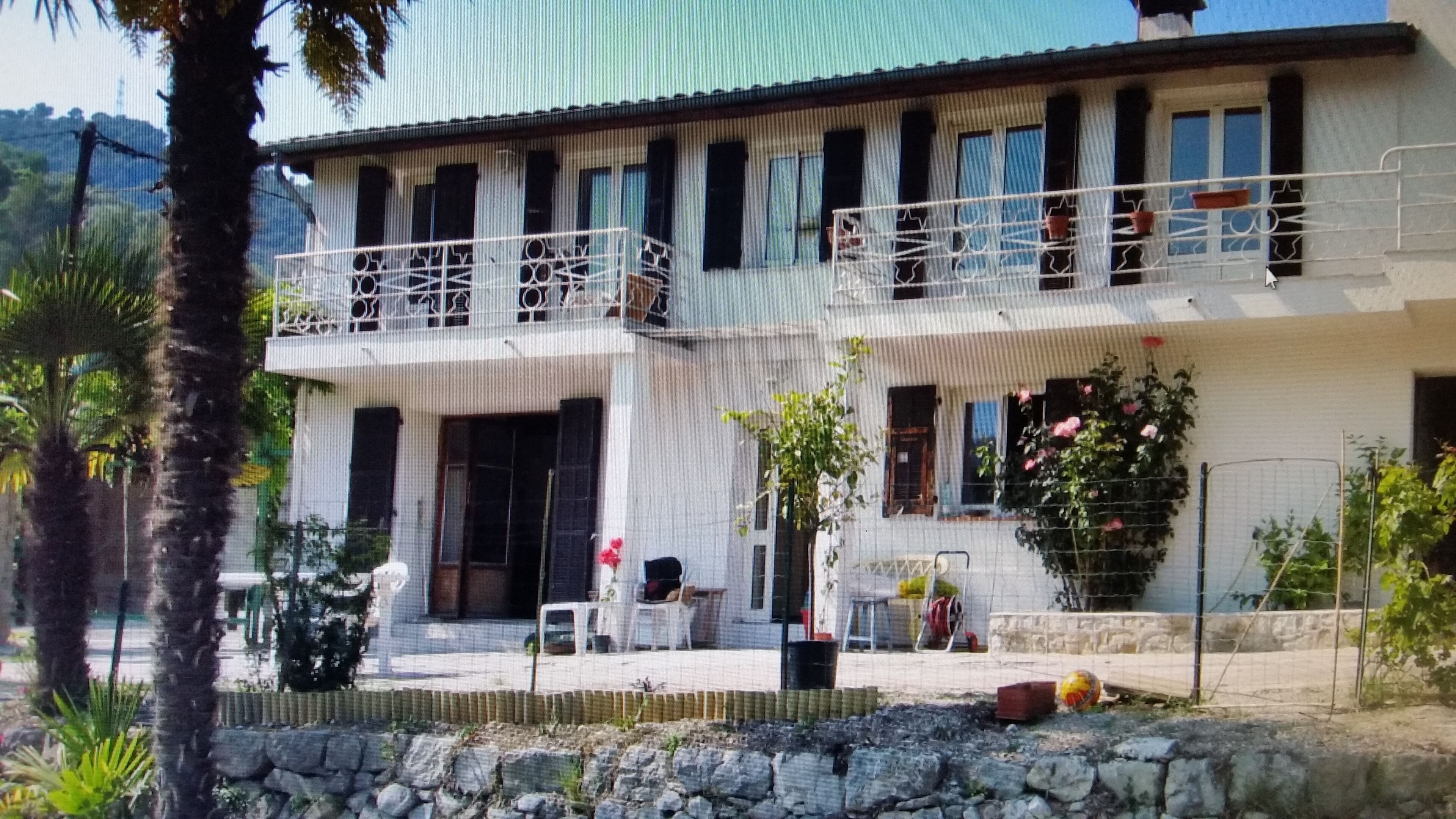 Villa with pool near Nice
