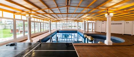 Piscine couverte