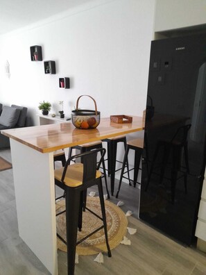 Dining - Carvoeiro Travel, 100m from Carvoeiro Beach (Carvoeiro)