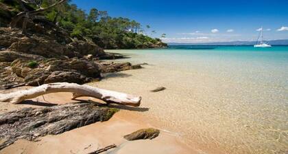 Départ vers ile de Porquerolles - VILLA CLASSà 5* - 5min plages