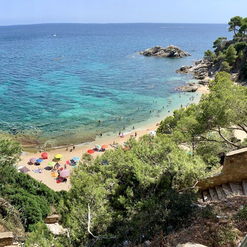 New villa with swimming pool in the Costa Brava. Now with WiFi!