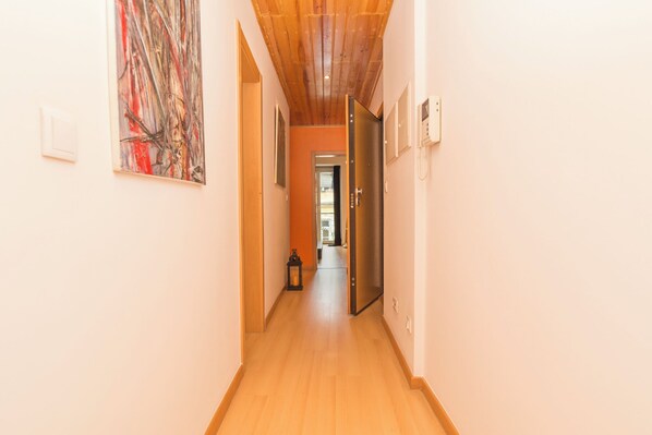 Interior - ⭐ SPACIOUS 3 BEDROOMS 120m² | METRO AT THE DOOR | ELEVATOR | UP TO 6 PEOPLE (Lisboa)