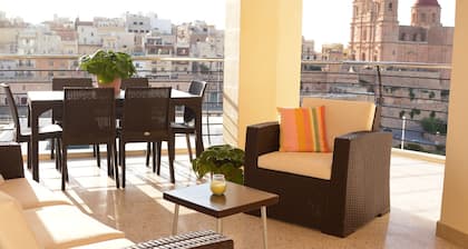 Summer Haven mit atemberaubender Aussicht und privatem Pool