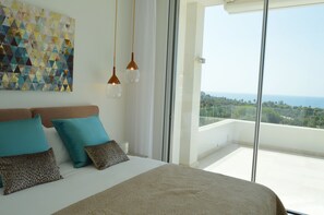 4 habitaciones y caja de seguridad en la habitación 