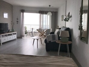 Smart-TV, DVD-Player