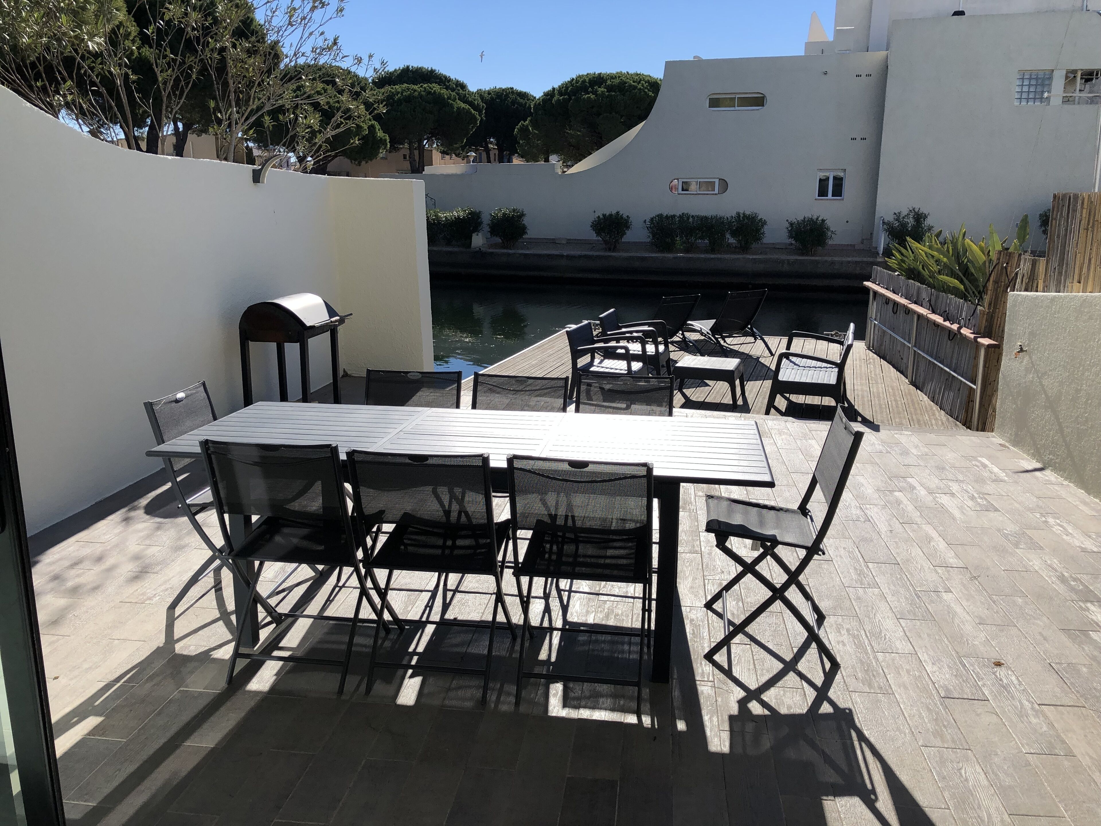 VERY BEAUTIFUL MARINA 110 M2