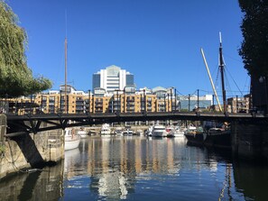 Marina - Modern London Tower Bridge apartment (London)