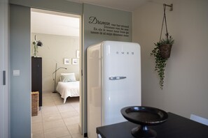1 chambre, bureau, Wi-Fi gratuit, draps fournis