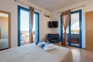 2 bedrooms, in-room safe, desk, soundproofing - Blue Sea Villa in Gennadi (Gennadi)