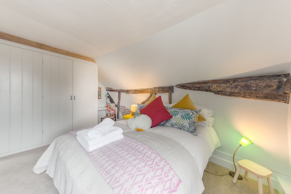 Bedroom with double bed