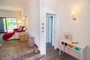 Interior - Villa Beira Golfe | 3 Bedrooms | Golf Views | Vilamoura (Vilamoura)