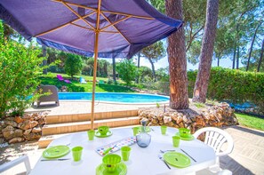 Outdoor dining - Villa Beira Golfe | 3 Bedrooms | Golf Views | Vilamoura (Vilamoura)