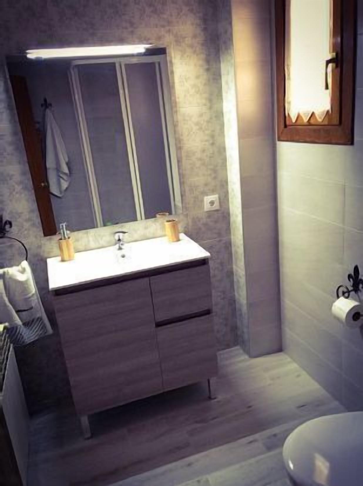 Sergio House for 6 people in Valderrobres