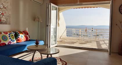 ADRIATIC VILLA with swimming pool for endless swimming and outdoors kitchen.