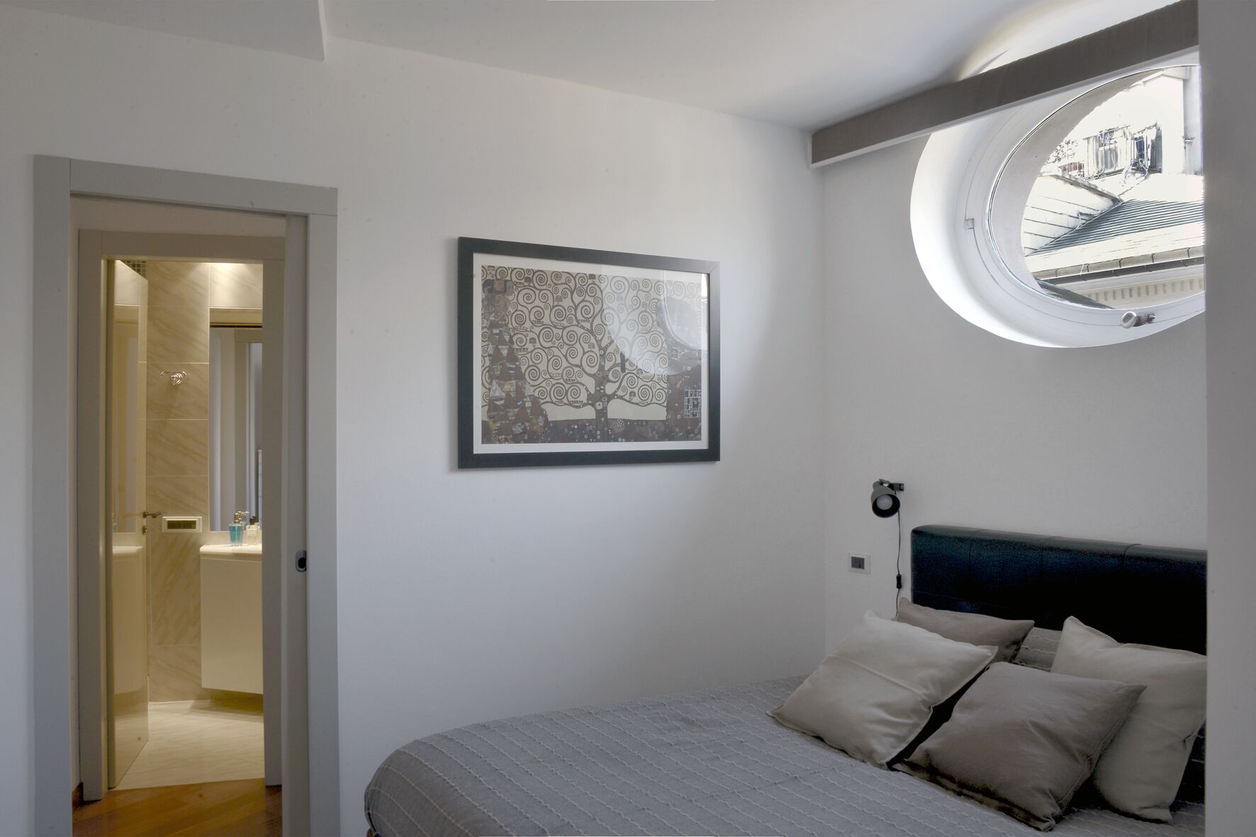 1 bedroom, in-room safe, iron/ironing board, travel crib