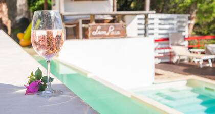 Upea huvila, jossa on oma uima-allas ja upeat näkymät Sperlongaan, lähellä Roomaa