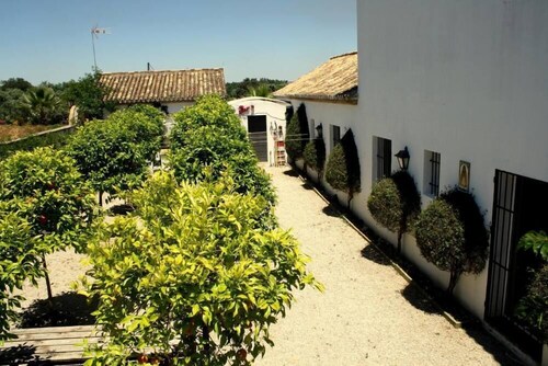 Hinojos: House / Villa - Hinojos