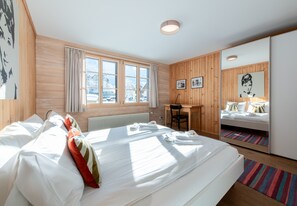 3 Schlafzimmer, Bügeleisen/Bügelbrett, kostenloses WLAN, Bettwäsche