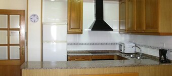 Apartment with sea view, air conditioning, WIFI and 150m of beach