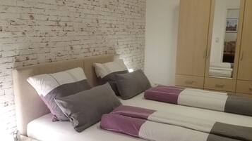 1 bedroom, iron/ironing board, free WiFi, bed sheets