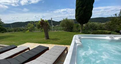 Lomatalo Rab 1 - 6 hengelle, 3 makuuhuonetta - Lomatalo