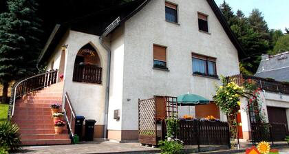 Apartment up to 3 p. in Bad Schandau from 52 €/Nacht incl. final cleaning, parking, WLAN