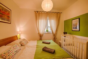 2 chambres, accès au Wi-Fi (inclus), literie fournie