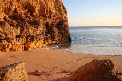  Enchanting Town House , Private Garden,  Sea View, beautiful pool