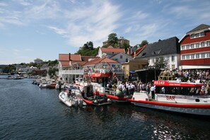 Marina - panorama view, modern apartment, quiet location, canoe, sauna (Amli/Felle)