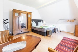 4 habitaciones, wifi gratis y ropa de cama 