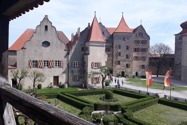 Burg Harburg