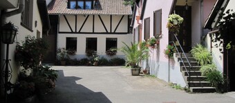 .THE WINE-GROWER'S HOUSE Gîtes du Florimont 