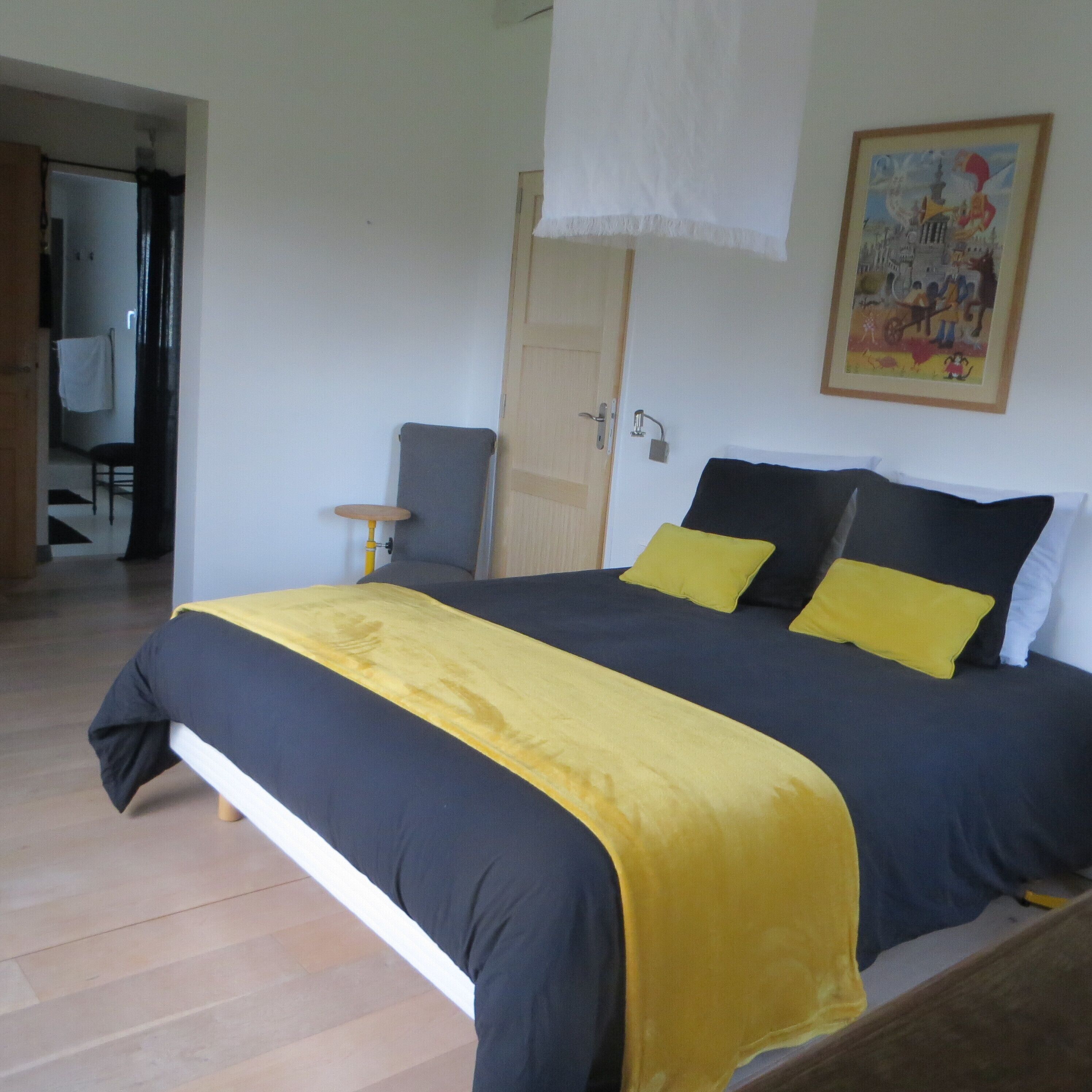 4 chambres, fer et planche à repasser, Wi-Fi