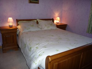 4 chambres, bureau, fer et planche à repasser, Wi-Fi gratuit