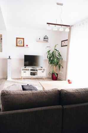 Flat-screen TV - If you feel like it 5***** (Châtenois)