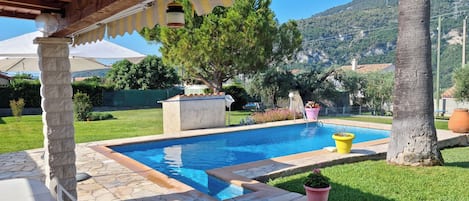 Pool | Outdoor pool