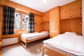 3 bedrooms, Internet, bed sheets - Pleasant apartment with beautiful view located in the region of Brunet, in front of the little foods (Verbier)